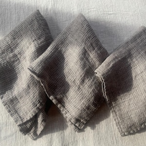 OFERTA Toalla de mano 100% lino puro con textura de gofre, 38 x 38 cm, productos naturales y orgánicos para baño y spa. Taupe