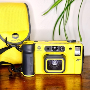 Vintage Minolta Dual 35 Weathermatic Underwater Point and