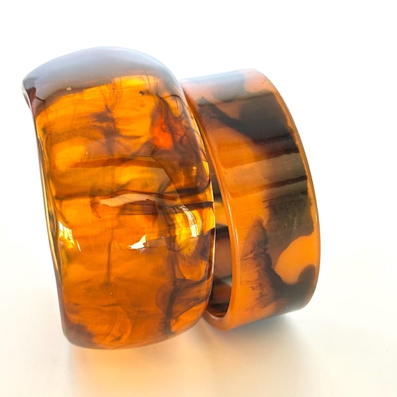 Vintage Tortoiseshell Bangle Set — Size 7 1/2 — F… - image 6