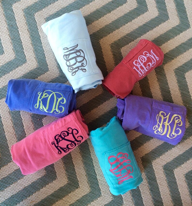 Monogram Comfort Colors Pocket Tee, Short Sleeve Monogram Shirt, Personalized Shirt for Women, Summer Shirt for Her, Custom Name Crew Neck image 2