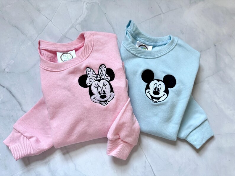 Toddler Boy Disney Sweatshirt Mickey Mouse Boys Embroidered sweatshirt Little Boy Disneyworld Shirt bild 7