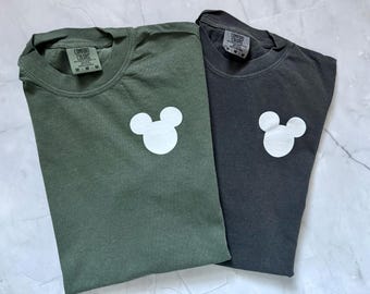 Mens Simple Disney Comfort Colors Shirt Dad Mickey Mouse T-Shirt Magic Kingdom Tee Shirt