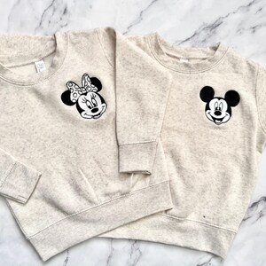 Toddler Boy Disney Sweatshirt Mickey Mouse Boys Embroidered sweatshirt Little Boy Disneyworld Shirt bild 5