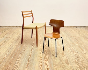 Mid Century Teak Chair for Kids, Model 3123 by Arne Jacobsen for Fritz Hansen, Danish Design Denmark, 1950s