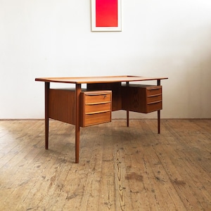 Danish Mid-Century Modern Teak Writing Desk by Peter Løvig Nielsen, 1976