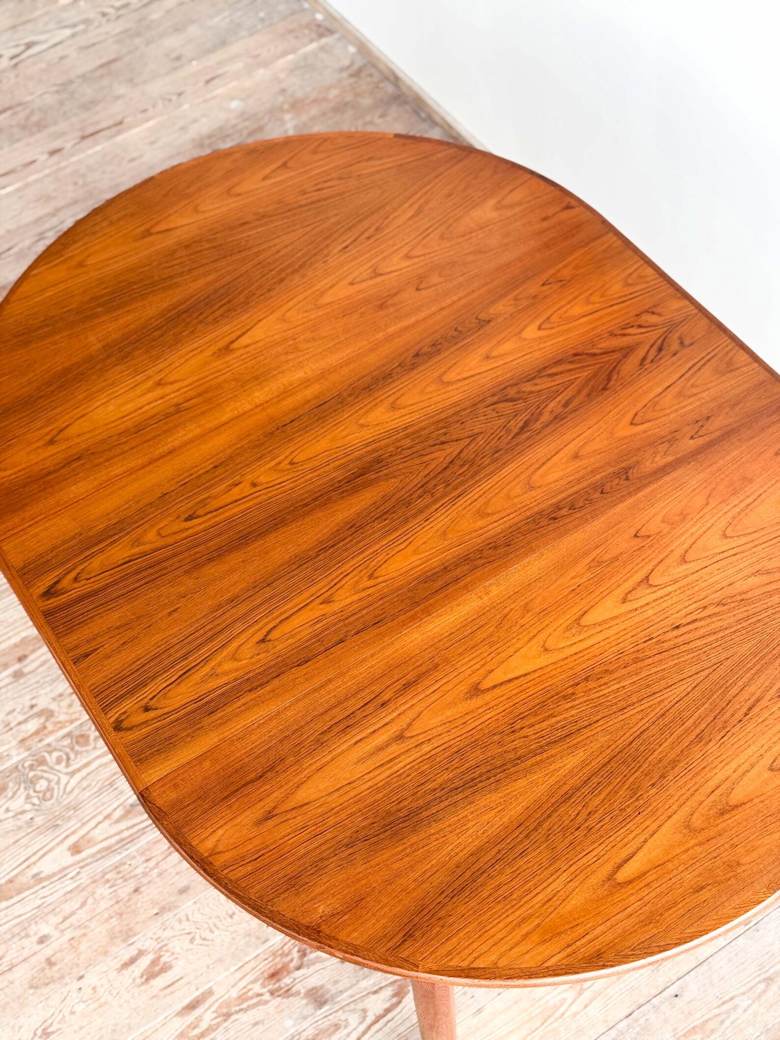 Round Extendable Mid Century Modern Teak Dining Table, Danish Design ...