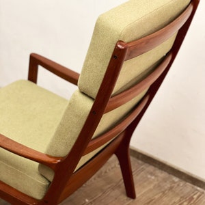 Teak high back rest armchair or easy chair, Senator series, by Ole Wanscher for Poul Jeppensens, Mid Century Modern Danish Design, 1950er image 9