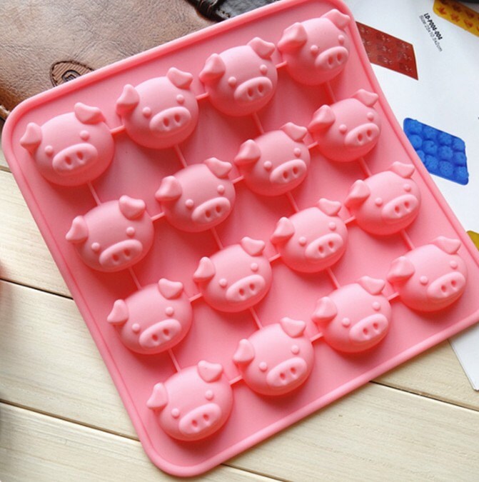 Pig Tarts 20 Cavity Silicone Mold 6066