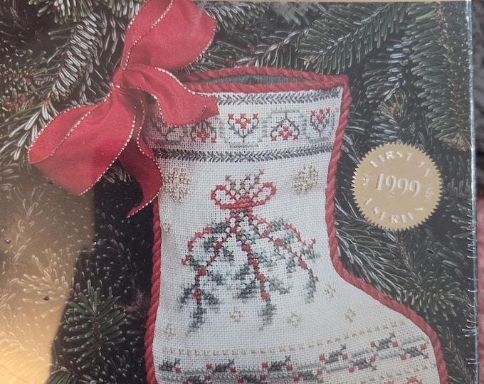 DMC Collectors Edition Holiday Ornament Kit Counted Cross Stitch Kit. FREE SHIPPING. Older Condition.