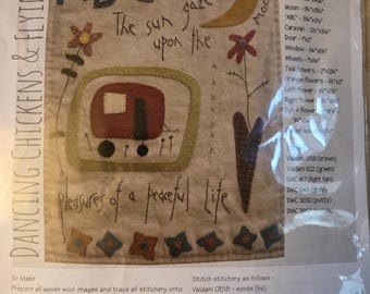 Dancing Chickens & Flying Pigs Part 12 Pleasures of a Peaceful Life Quilt Pattern Kit. Estate Preowned Good Condition. Free SHIPPING.