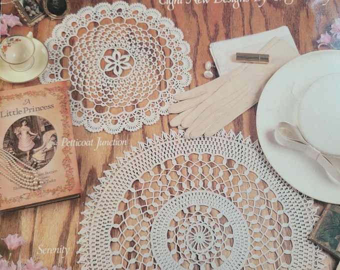 Leisure Arts More Antique Doilies Crochet Pattern. FREE SHIPPING. Used Condition.