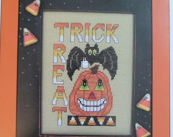 Hinzeit Mini Trick or Treat Cross Stitch Pattern. Embellishments not included. Good Condition. FREE SHIPPING.