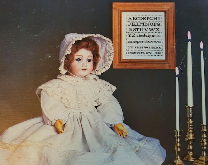 Heirloom Shop Heirloom Samplers Cross Stitch Pattern - FREE SHIPPING. Used Condition