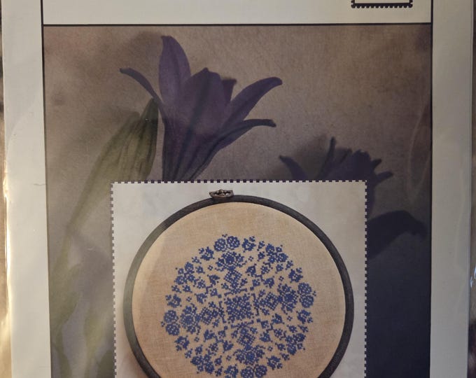 Cotton Pixels Blue Lace Cross Stitch Pattern. FREE SHIPPING. Preowned Good Condition.