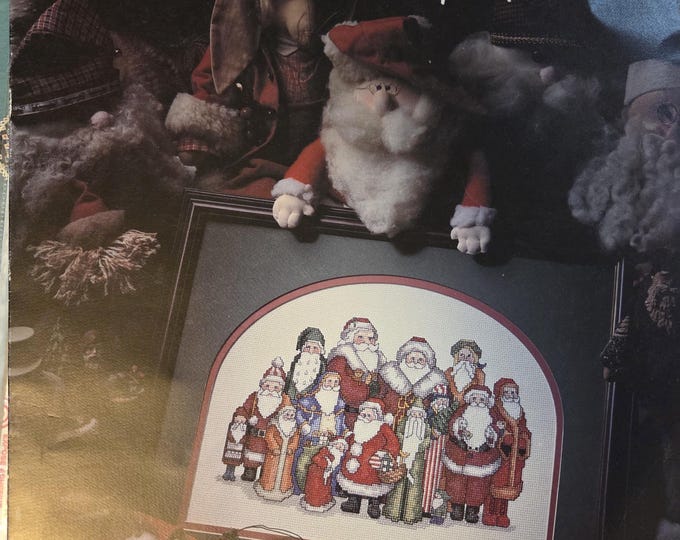 Leisure Arts Santa Reunion Cross Stitch Pattern. FREE SHIPPING. Used Condition.