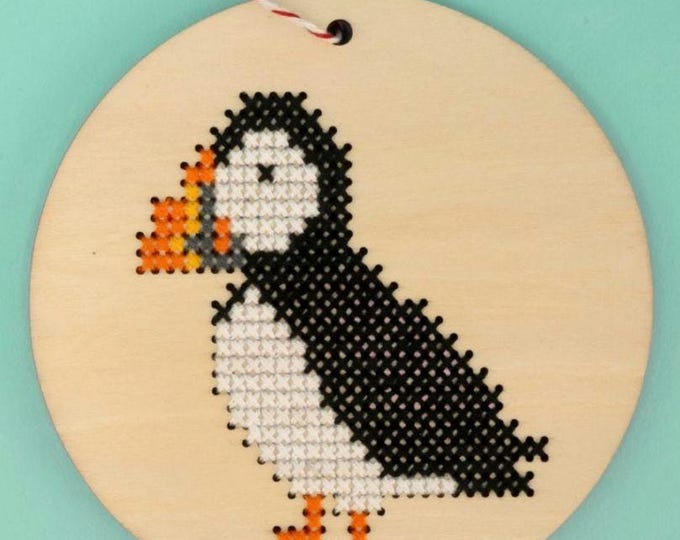 Canadian Stitchery Pietro Puffin Cross Stitch Kit. FREE SHIPPING. New Condition.