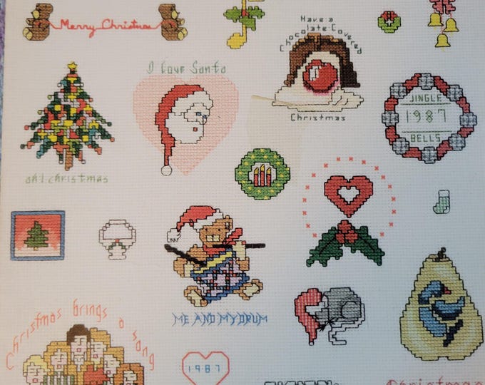 Christmas Mini Motif Designs Vol 8 Cross Stitch Pattern. Free Shipping. Used Condition