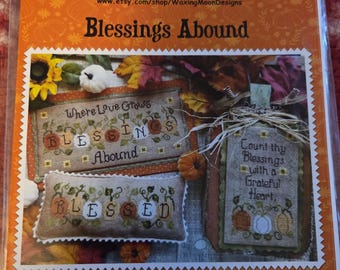 Waxing Moon Designs Blessings Around Cross Stitch Pattern. Free Shipping. Used Condition. No Buttons Included.