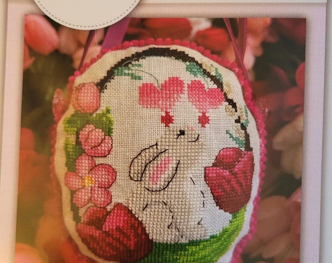 Luhu Stitches Tulip Cottage Collection Floras Basket Cross Stitch Pattern. FREE SHIPPING. Good Condition.