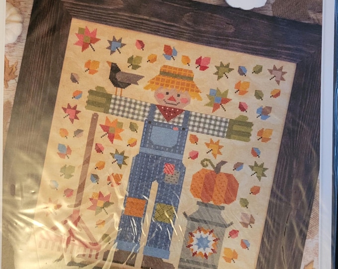 Bee in the Bonnet The Quilted Scarecrow Cross Stitch Pattern. Free Shipping. Good Condition.