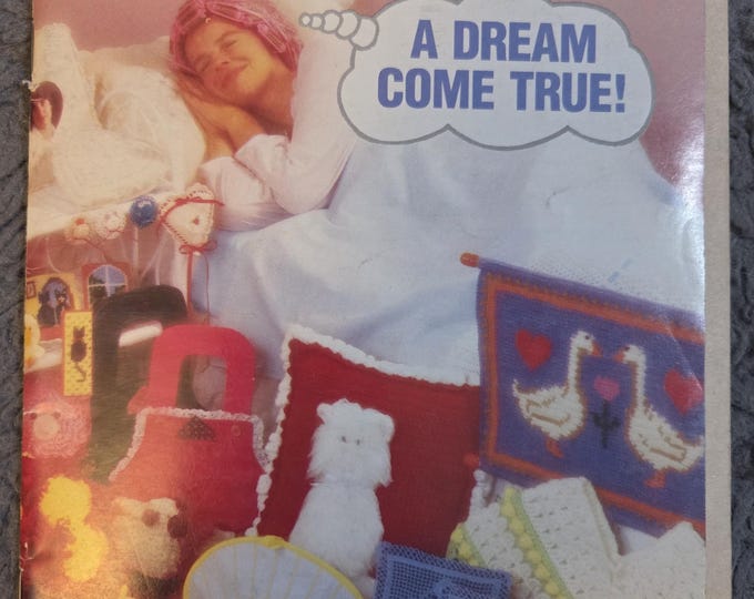 Annie's Pattern Club Number 37 Feb Mar 1986. FREE SHIPPING. Older Used Condition. Includes Pattern Insert.