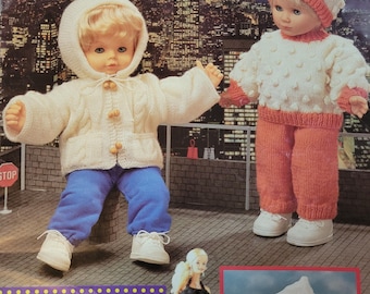 Patons Dressing Up For Dolls Knit. FREE SHIPPING. Used Condition.