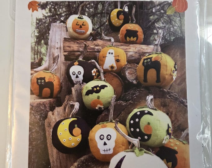 Barefoots Eek Spooks Quilt Pattern. Estate Preowned Like New Condition. Free SHIPPING.