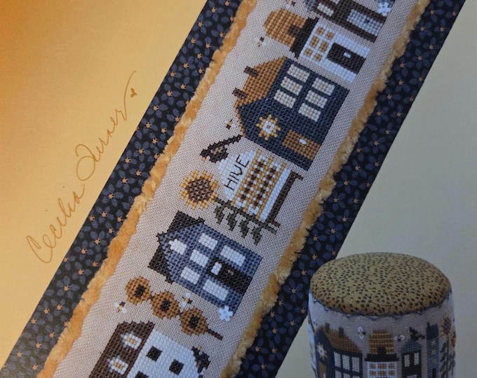 Heart In Hand A Honey of a Tiny Town Cross Stitch Pattern. FREE SHIPPING. Good Condition