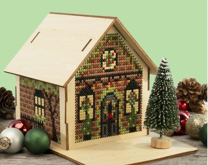 Canadian Stitchery 3D Christmas Village Mantel House Cross Stitch Kit. FREE SHIPPING. New Condition.