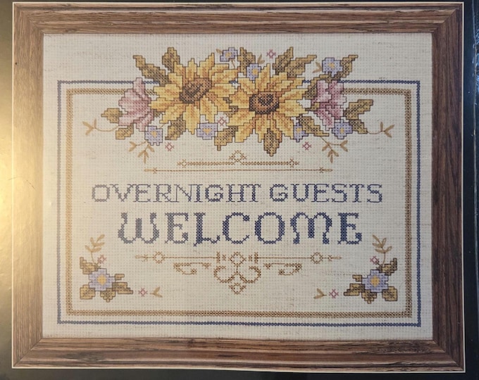 Signs of the Times Guests Welcome Counted Cross Stitch Kit. FREE SHIPPING. New Condition.