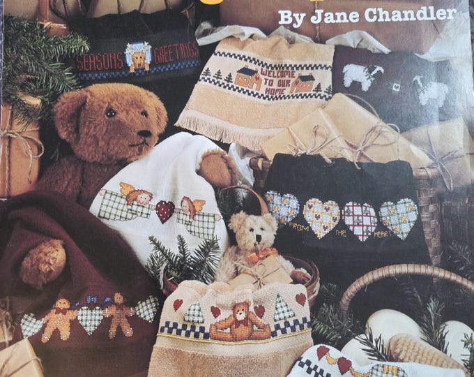 Leisure Arts Country Christmas Fingertips Cross Stitch Pattern. Free SHIPPING. Used Condition.