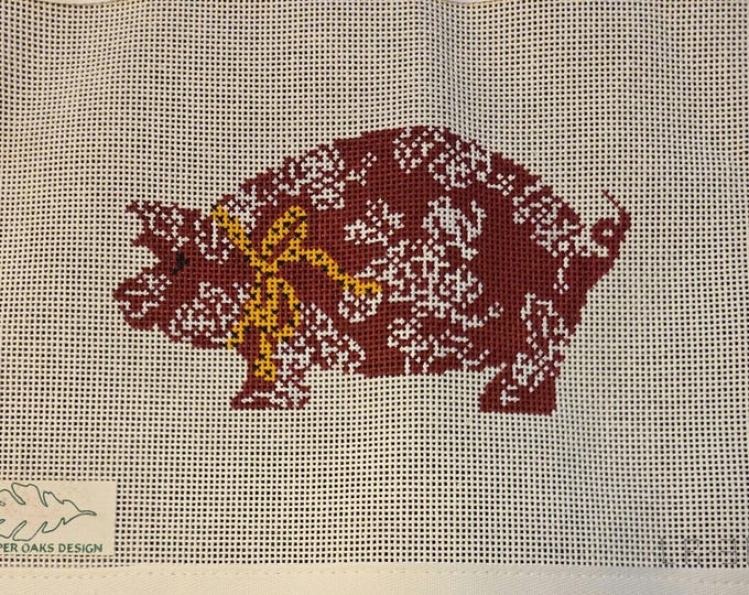 Linda Ragno Pig Needlepoint Canvas 13# 7x4". Preowned Estate Sale Good Condition. Free Shipping.