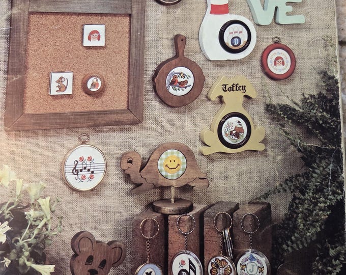 Key Rings N Things Cross Stitch Pattern. FREE SHIPPING. Preowned Used Older Condition.