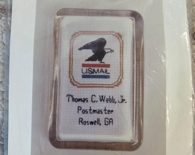 Postmark Heritage Series Paper Weight Counted Cross Stitch Kit. FREE SHIPPING. Preowned Condition.