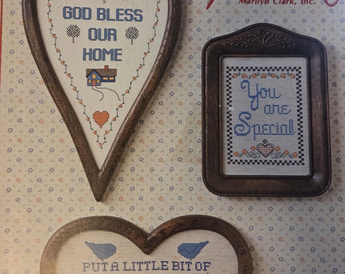 Imaginating Hickory Hearts Cross Stitch Pattern. FREE SHIPPING. Used Condition.