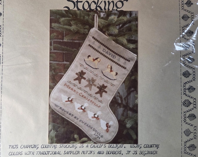 Creative Designers A Christmas Stocking Counted Cross Stitch Kit. FREE SHIPPING. Retaped. Preowned Older Condition.