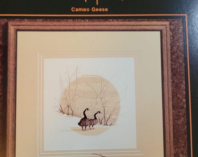 P Buckley Moss Cameo Geese Cross Stitch Pattern. FREE Shipping. Used Condition.