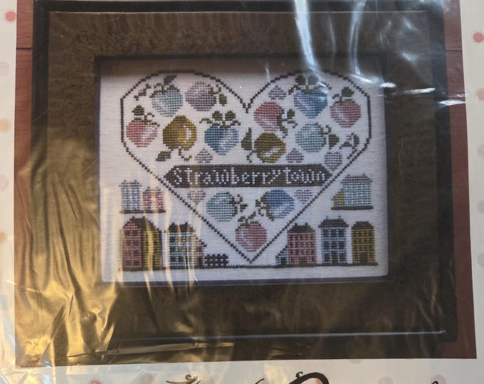 Kathy Barrick Strawberry Town Cross Stitch Pattern. Free Shipping. Good Condition.