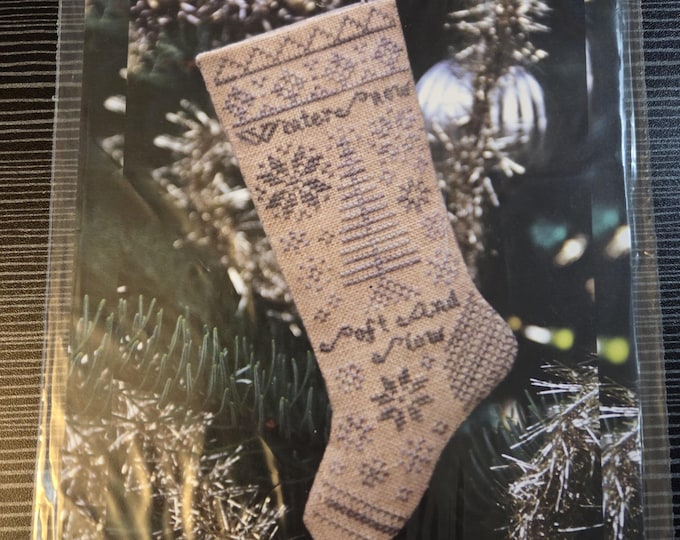 Heartstring Samplery Winter Snow Stocking Ornament #2  Cross Stitch Pattern. FREE SHIPPING. Estate Sale Preowned Good Condition