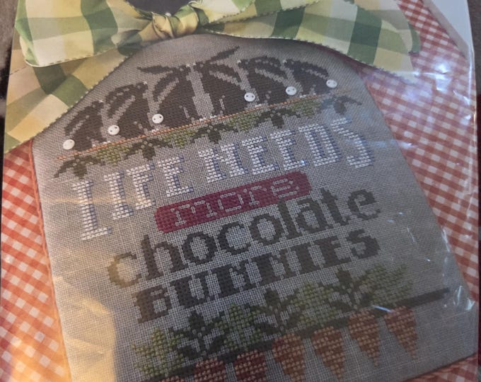 Hands on Design More Chocolate Bunnies Counted Cross Stitch Kit. FREE SHIPPING. Good Condition. Fabric, Thread and Buttons Included.