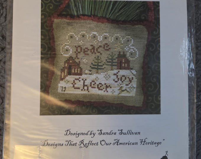 Homespun Elegance 2012 Sampler Ornament Spirit of Christmas Cross Stitch Pattern. Charm Included. Free Shipping. Good Condition.