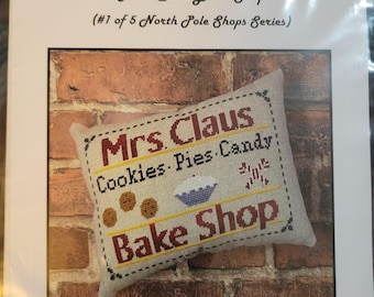 Needle Bling Designs Mrs Claus Bake Shop Cross Stitch Pattern. Free Shipping. Good Condition.