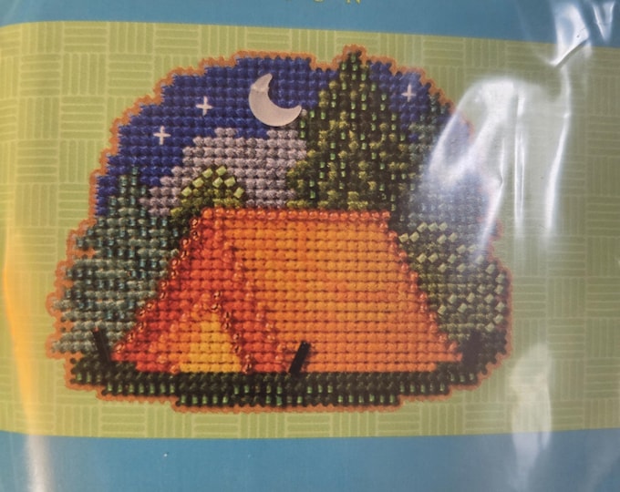 Mill Hill Spring Bouquet Tent Counted Cross Stitch Kit. FREE SHIPPING. New Condition.