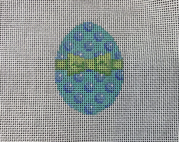 Mini Egg Green Bow and Bubbles Needlepoint Canvas 18# 2"x2.5". Preowned Estate Sale Good Condition. Free Shipping.