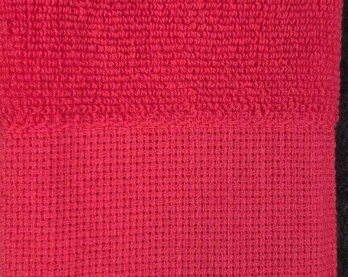 Cross Stitch Fingertip Towel Red. FREE SHIPPING. Older Condition.