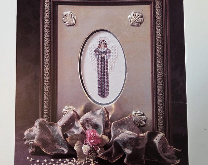Just Nan Serena Cross Stitch Pattern. FREE SHIPPING. Preowned Used Older Condition.