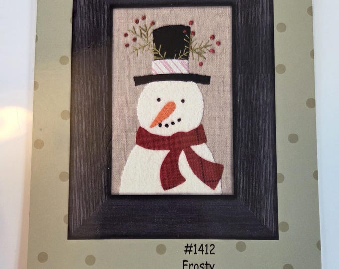 All Through The Night Frosty Quilt Pattern. Estate Preowned Like New Condition. Free SHIPPING.