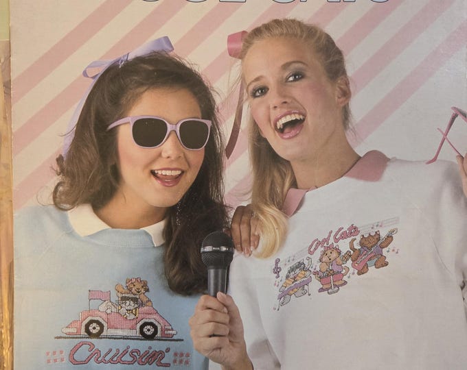 Leisure Arts Cool Cats Cross Stitch Pattern. Free SHIPPING. Older Used Condition.