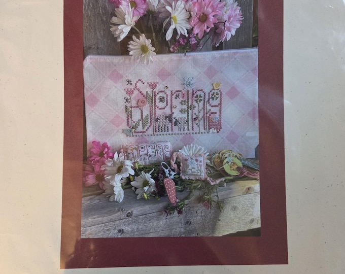 Bush Spring Bag Cross Stitch Chart plus Its So Emma Made for Plaid Bag. FREE SHIPPING. Good Condition.