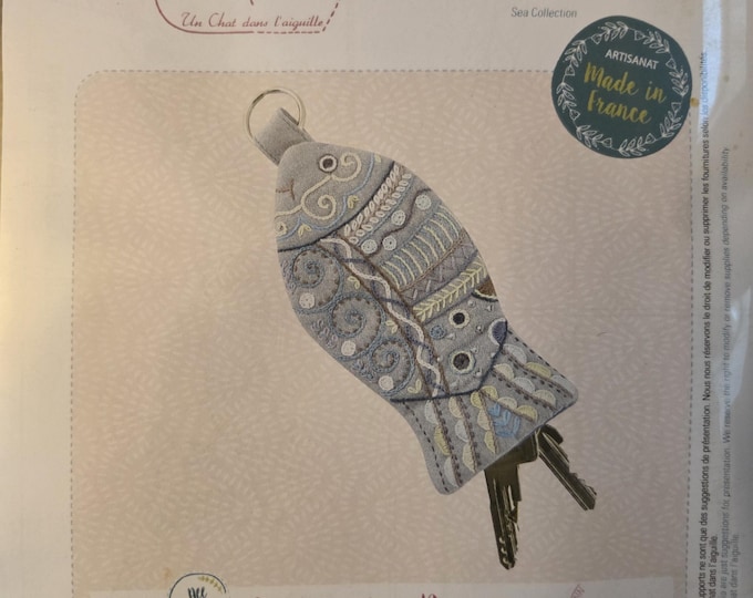Un Chat Dans Laiguille Cache Cles Poisson Embroidery Kit. FREE SHIPPING. Estate Sale Preowned Like New Condition.